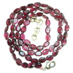 Garnet Oval Beads Necklace