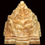 Shree Yantra in Cat's Eye - 460 gms