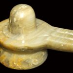 Cats Eye Shivling - 205 gms